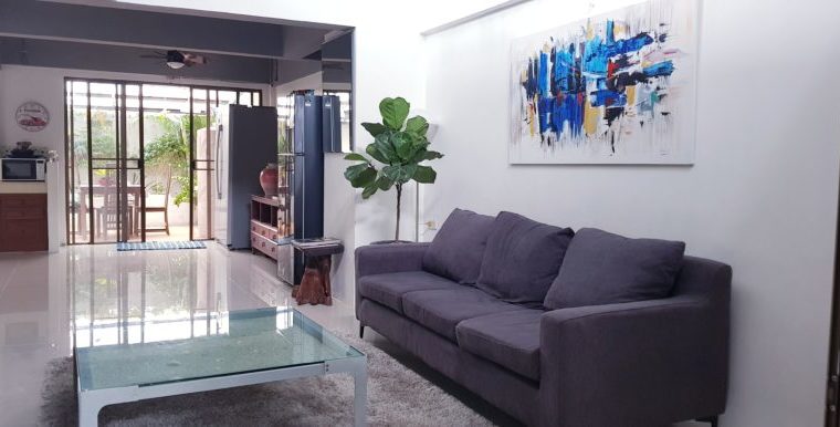 3 BDR HOUSE NEAR THE BEACH @ NAI HARN