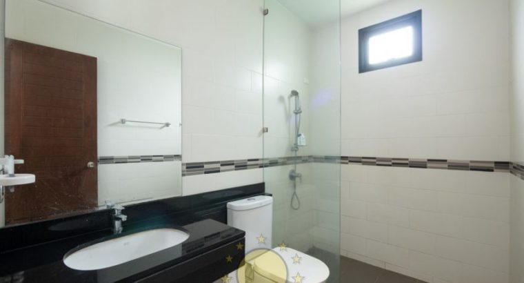 Spacious 3 Bedrooms & 2 Bathrooms 90sqw Single Modern House for Rent – Phuket Town