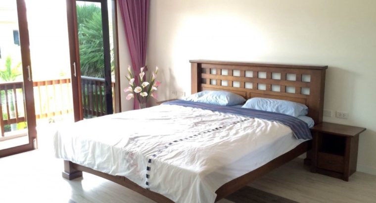 Spacious House with 3 Bedrooms for Long-Term Rental