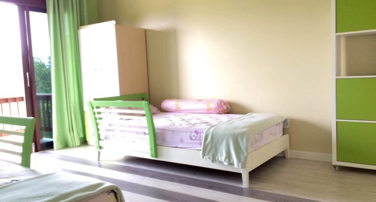 Spacious House with 3 Bedrooms for Long-Term Rental